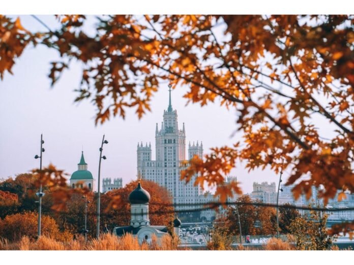 Why visit Moscow in autumn