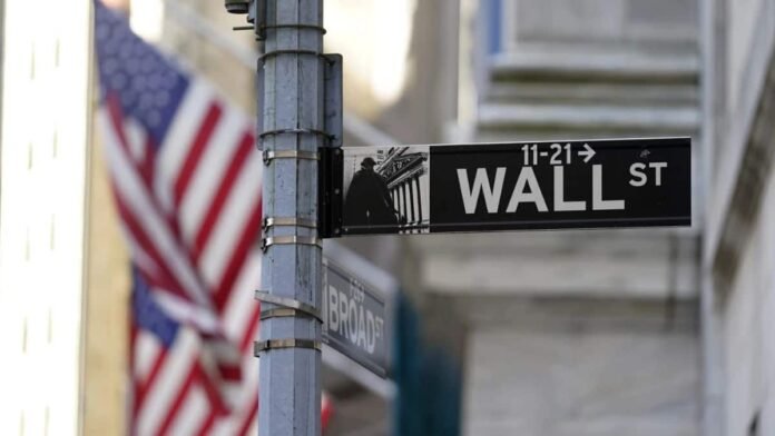 Wall Street sees red as US govt shutdown, Fed consumer expectation survey fuel economic worries