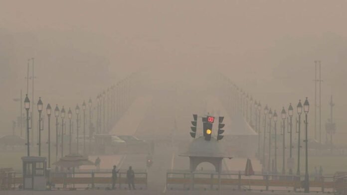 Is Delhi’s AQI 400 or 2000? Why the two different readings are both right