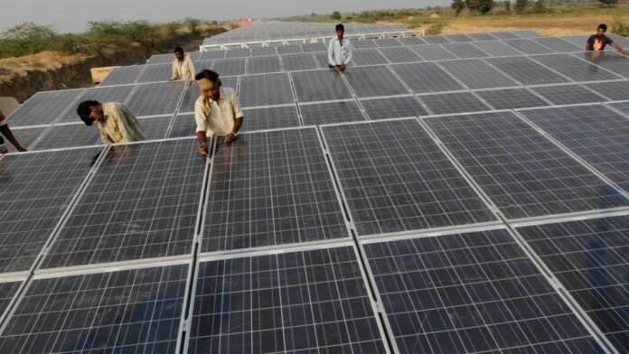 India’s solar module production three times the domestic demand, experts flag oversupply risks