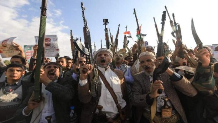 Houthi court sentences death to 17 over foreign spying