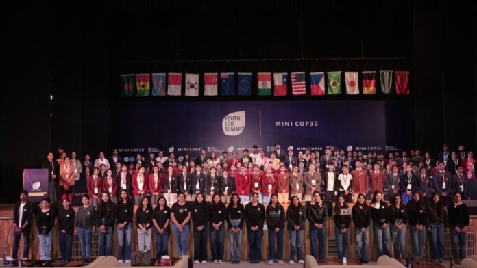 Can Technology Be Sustainable? Youth Delegates Discuss and Decide at MiniCOP30-PNN