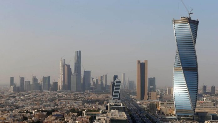 Saudi Arabia deports 10,000 illegal residents in week-long crackdown