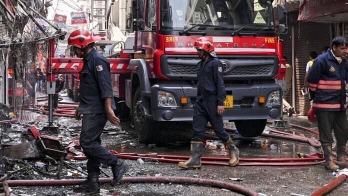9, including 3 children, die as fire breaks out in Delhi's residential building
