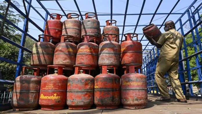 Reliance says will maximise LPG production at Jamnagar refinery, divert D6 gas to priority sector