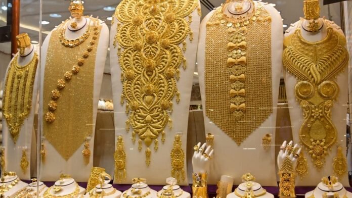 Akshaya Tritiya rush in Dubai: Indian diaspora drives surge in demand at the Gold Souk as heavy discounts roll out