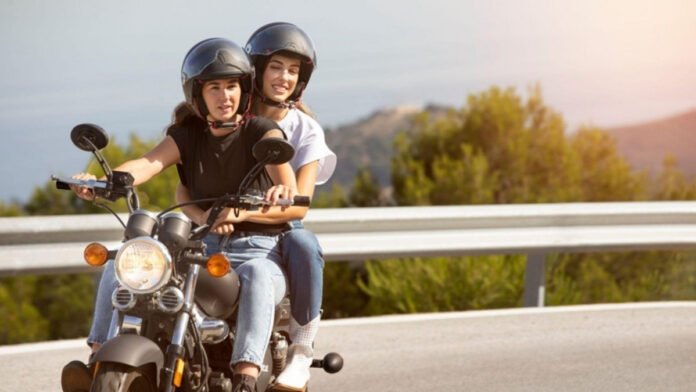 Insurance for Bikes Used Daily in Indian Traffic: The Coverage Logic Behind High-Usage Two-Wheelers