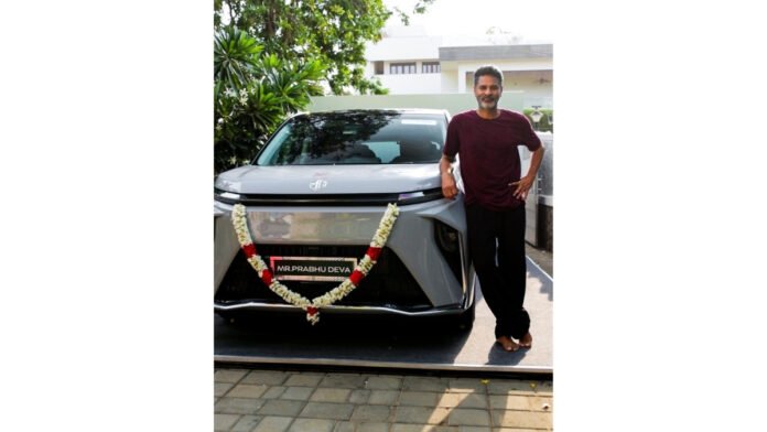 Prabhu Deva Welcomes the MG M9 – Presidential Limousine by MG SELECT