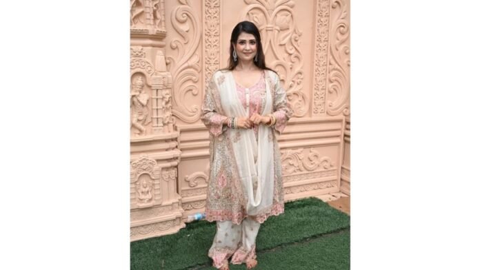 A Divine Double Blessing for Singer Rashmi Arya: ‘Ganpati Deva’ Unveiled Under the Auspicious Blessings of Lalbaugcha Raja & Andhericha Raja